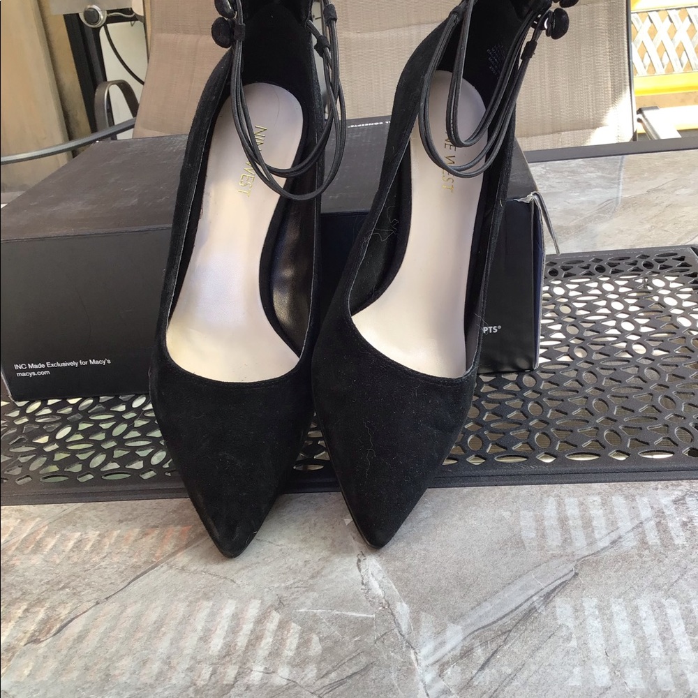 Nine West black suede  shoes size 7.5